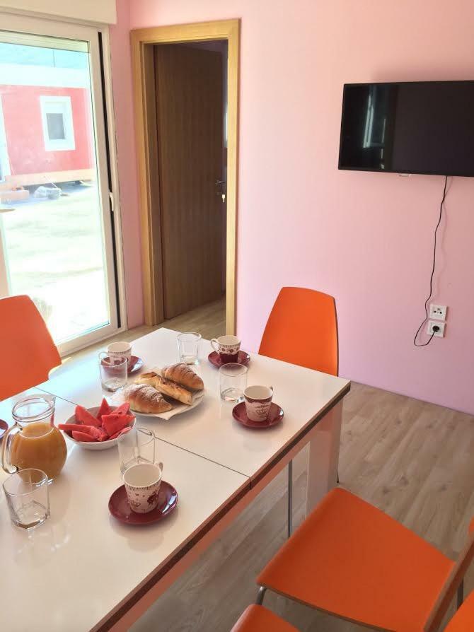 Apartmani Stobrec スプリト エクステリア 写真