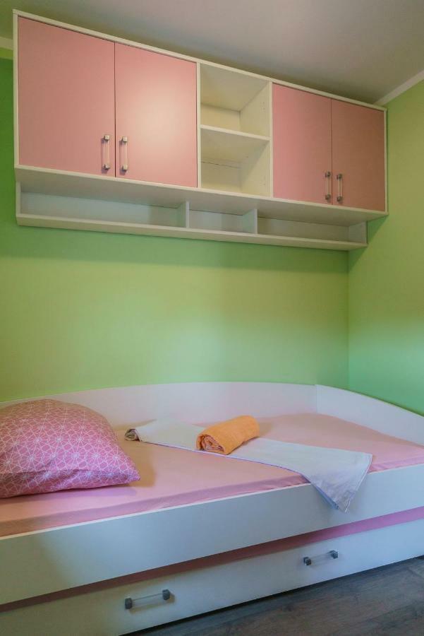 Apartmani Stobrec スプリト エクステリア 写真