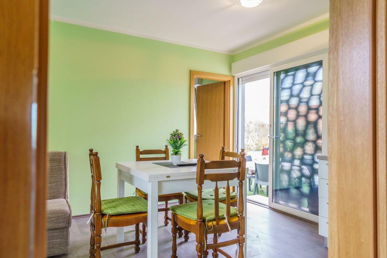 Apartmani Stobrec スプリト エクステリア 写真