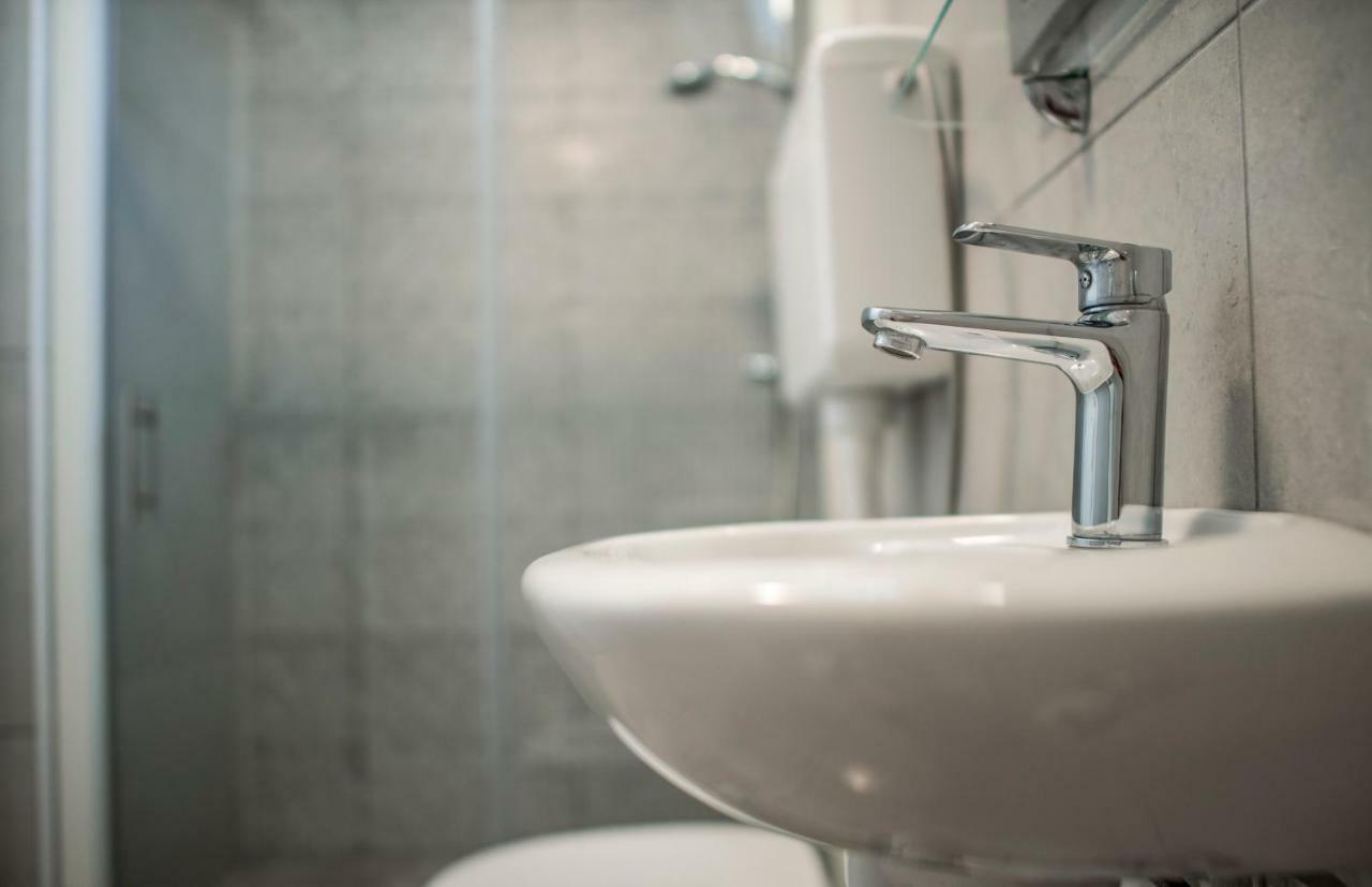 Apartmani Stobrec スプリト エクステリア 写真