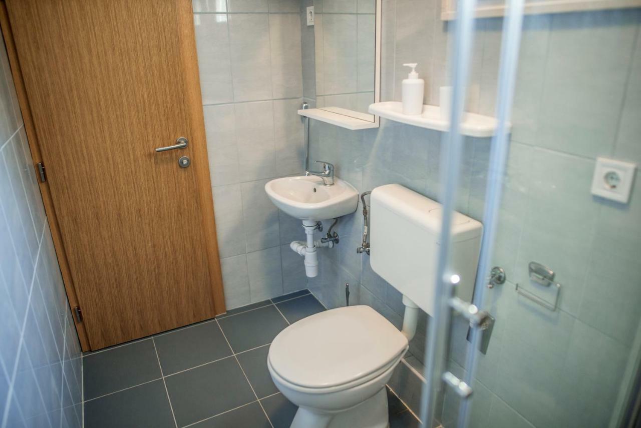 Apartmani Stobrec スプリト エクステリア 写真