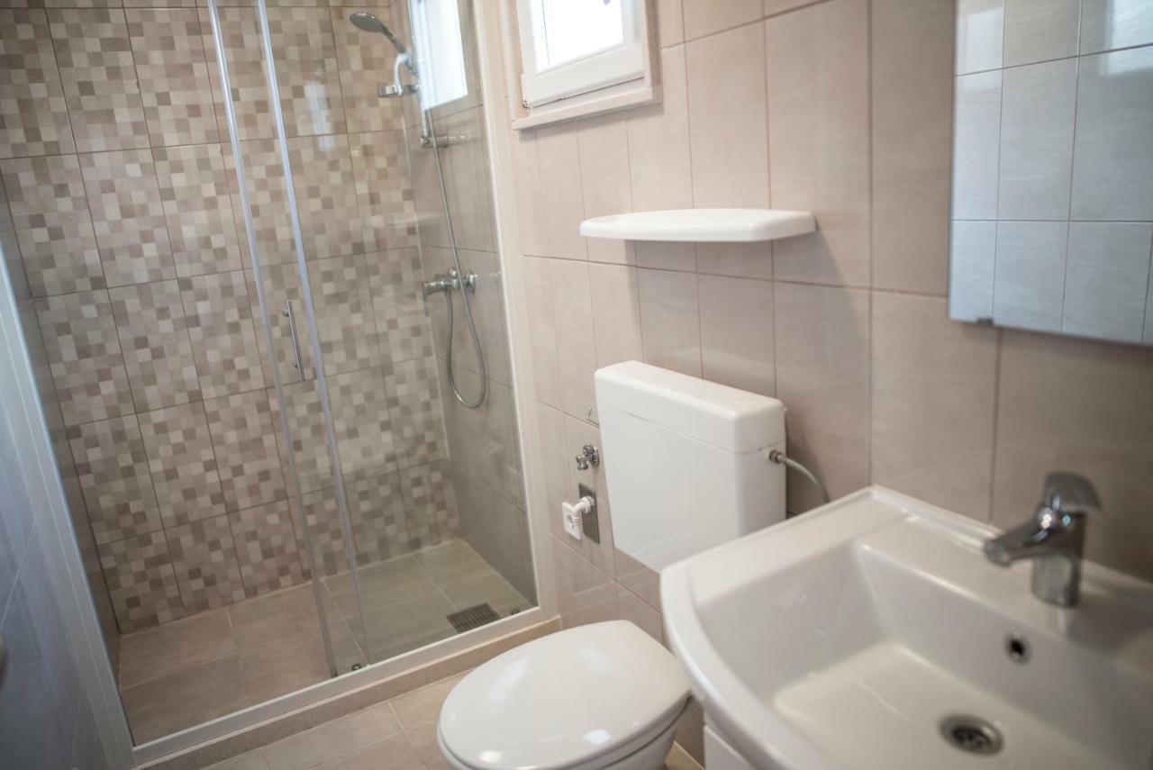 Apartmani Stobrec スプリト エクステリア 写真